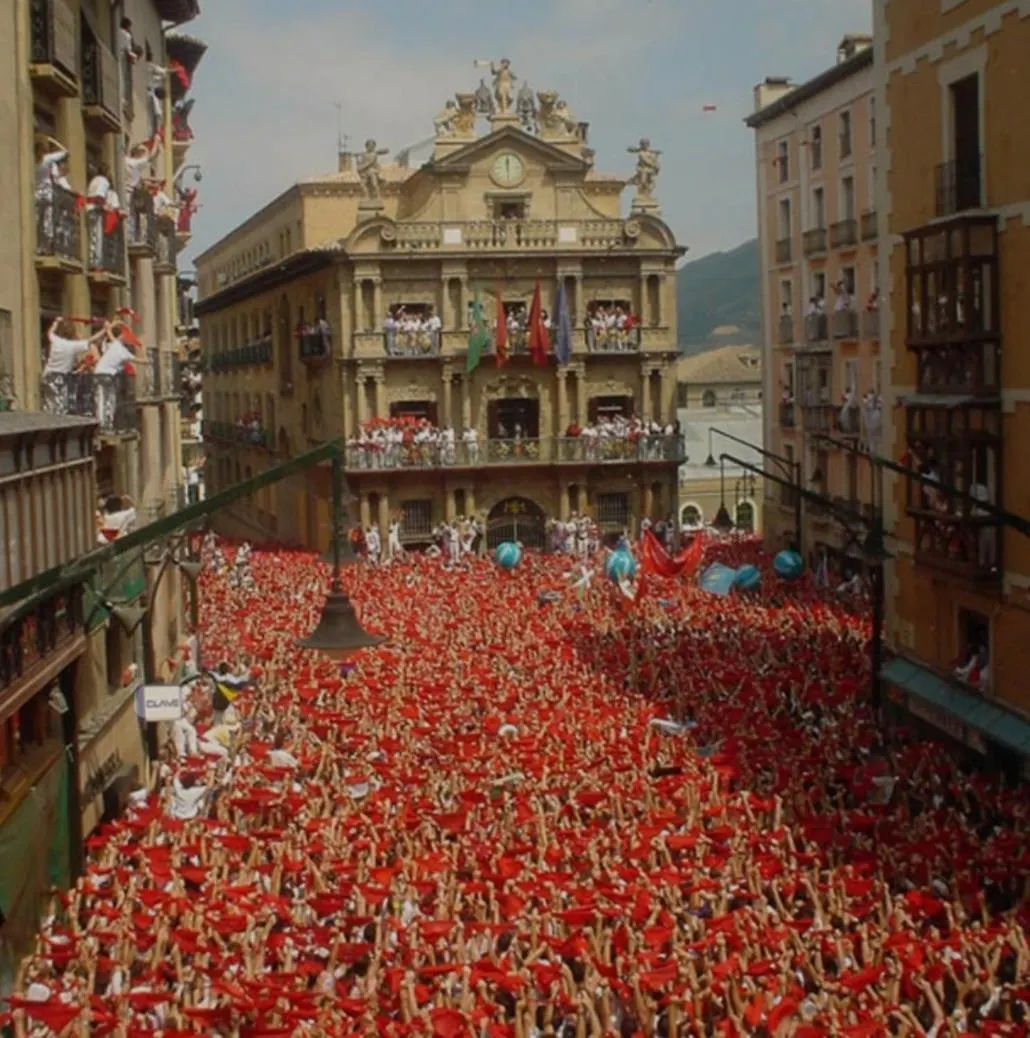 Pamplona Room 0*,